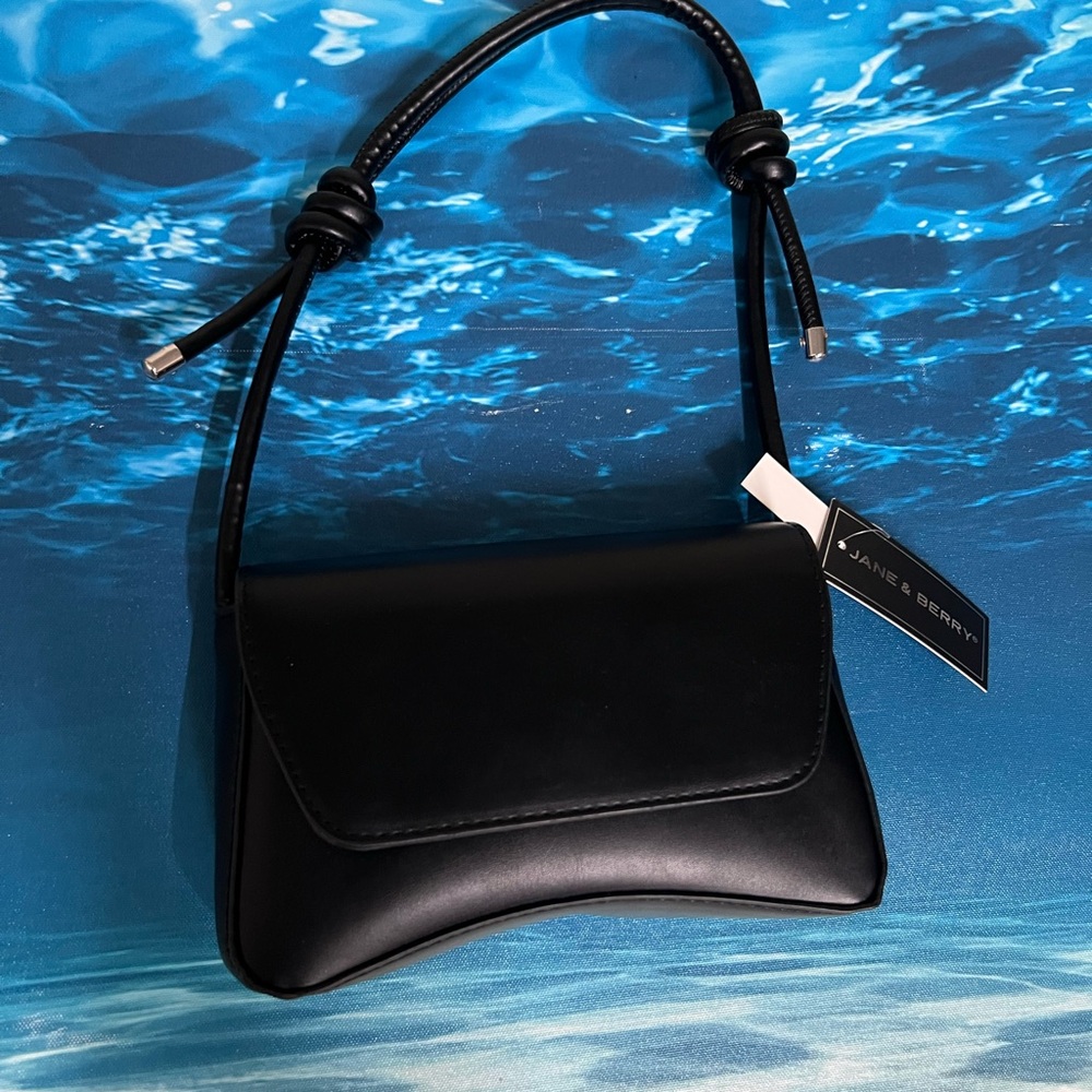 🎁Jane & Berry Black Curved Bottom Shoulder Bag Knot Strap Faux Leather NWT